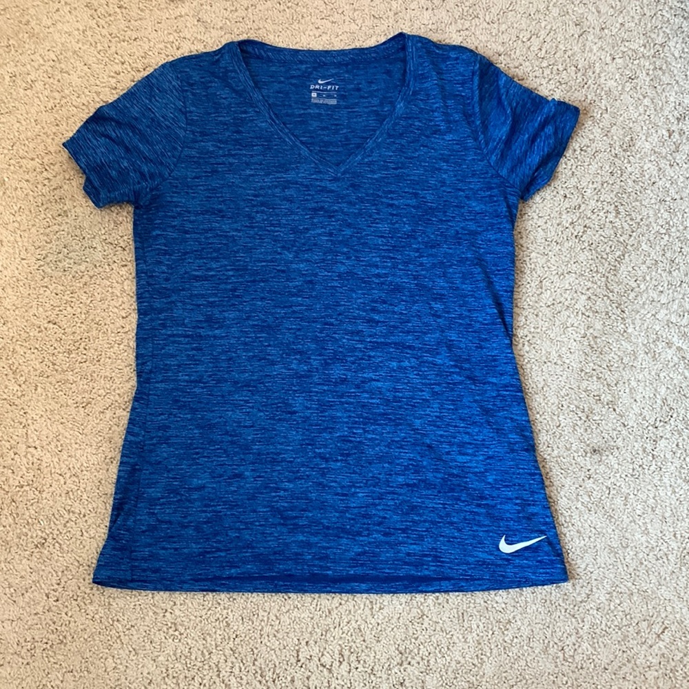 nike blue shirt size medium